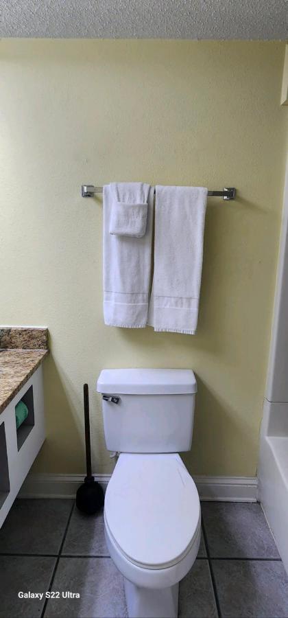 Oceanfront Efficiency T405 Apartment Myrtle Beach Bagian luar foto